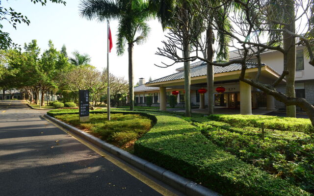 Отель Shenzhen Kylin Villa Шэньчжэнь вид на фасад