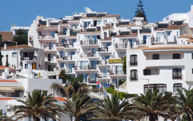 Отель Apartamentos Soldoiro вид на фасад