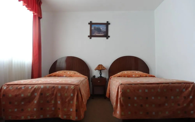 Hotel Benavides