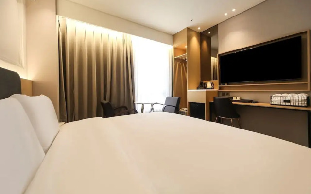 Busan Myeongji Ciel Ocean Hotel