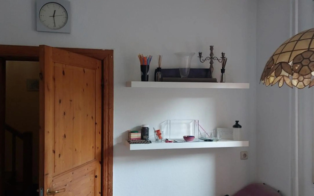 EG-Zimmer mit Bad und Terrasse