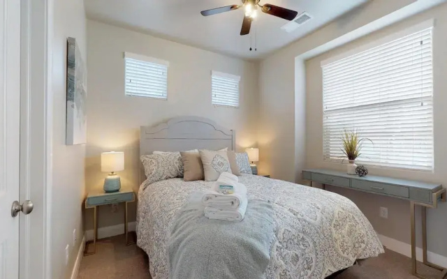 Endless Adventures 4 Bedroom Apts by RedAwning