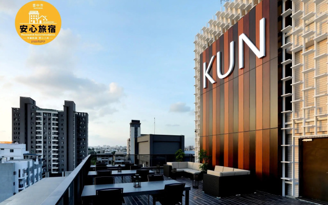 KUN Hotel Feng Chai