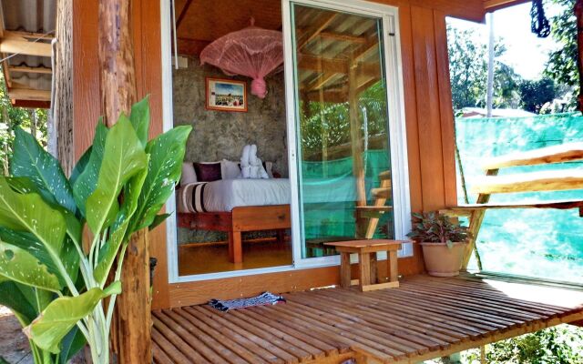 Отель Ok Chawkoh Bungalow вид на фасад