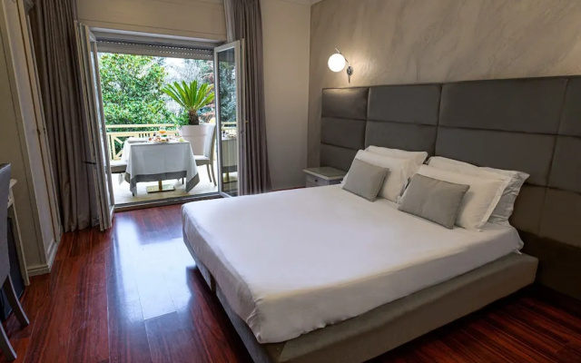 Green Park Hotel