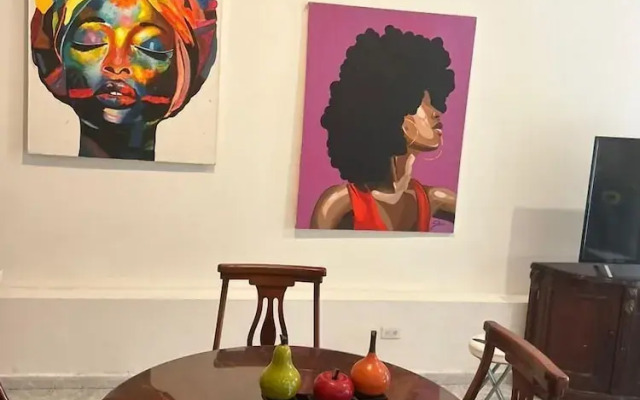 Art Gallery House