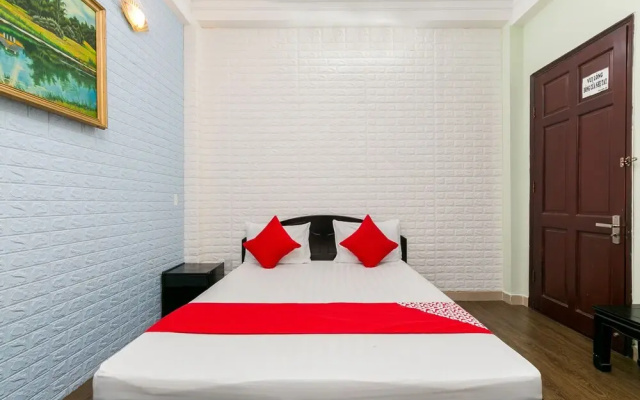 Hoang Dat Hotel by OYO Rooms