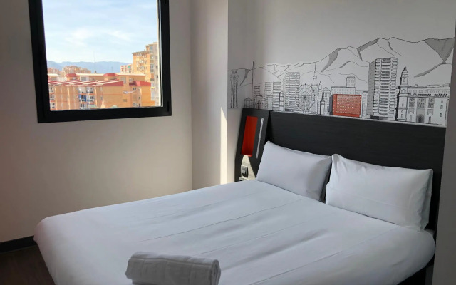 Four Points Flex by Sheraton Malaga Centre