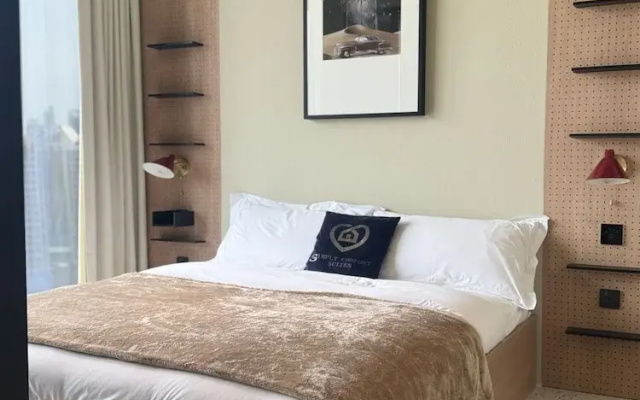 SIMPLY COMFORT Upside Living Business Bay Stunning Panoramic Burj Cityline Views