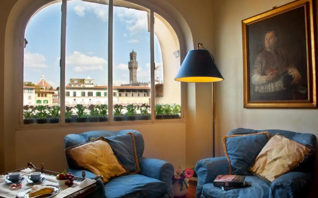 Ponte Vecchio Amazing View