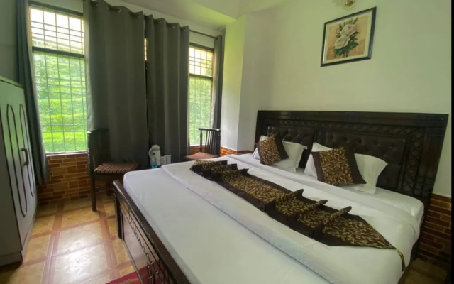 Hotel Snow Retreat by OYO Rooms