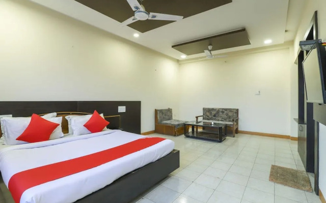 OYO 62100 Hotel Hill Top