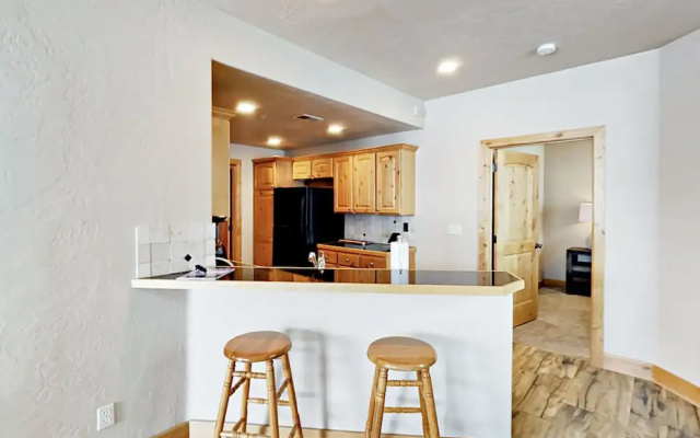 1746 Park City - 2 Br Condo