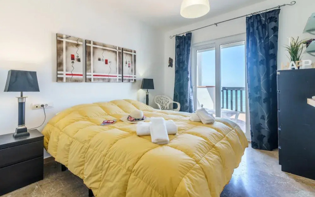 Puerta Del Mar Beachfront And Pool