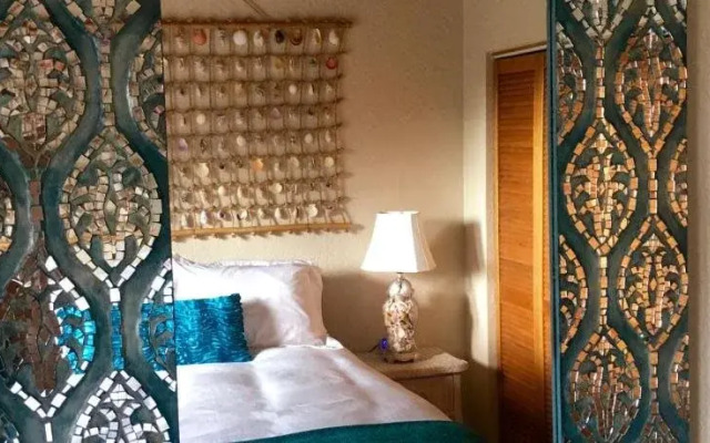 Areca Palms Estate Bed and Breakfast