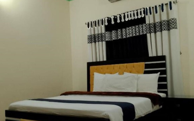 The TravelLodge Inn