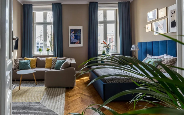 Fragola Apartments