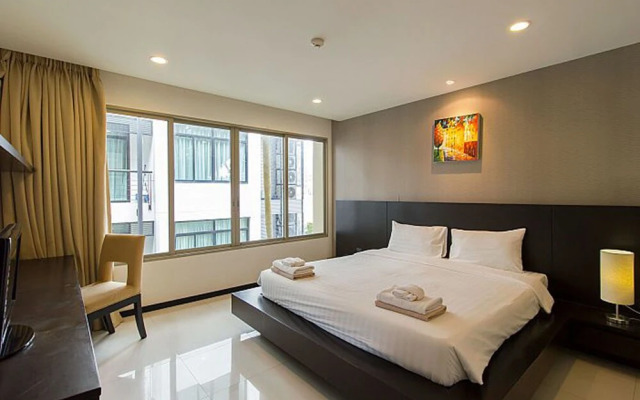 N211 Regent Apartments