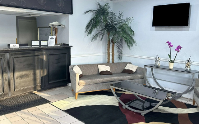 Days Inn & Suites by Wyndham Jennings