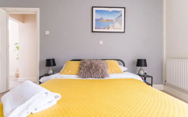 Ella Fitzgerald - Luxury 2 Bedroom Apt