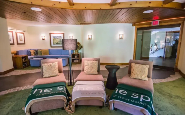 1325 Studio @ The Lodge at Spruce Peak