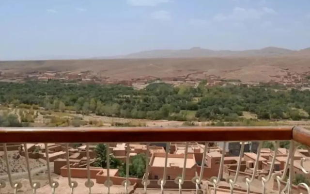 Hotel Restaurant Al Manader