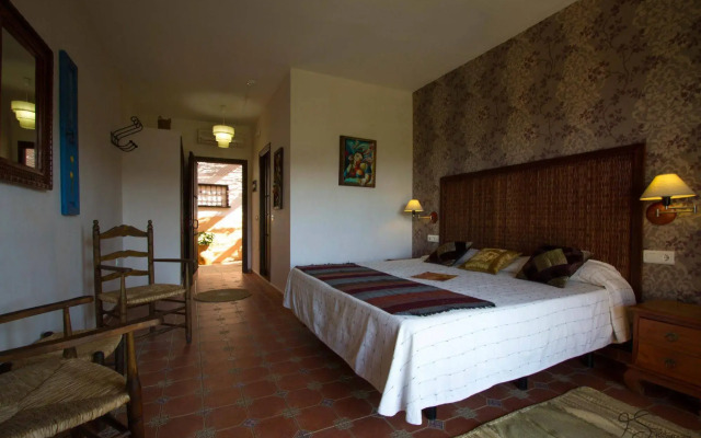 Hotel Rural Cortijo de Salia