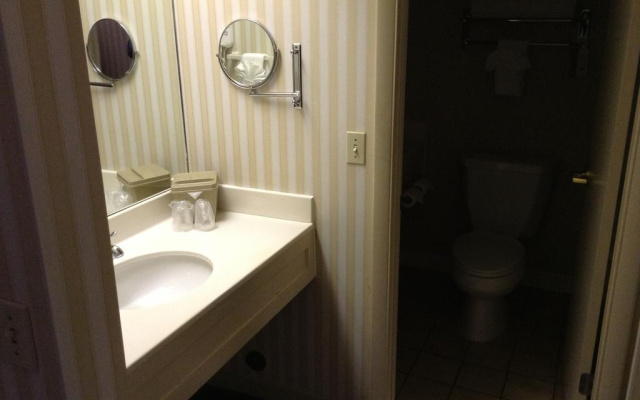 Royal Garden Inn