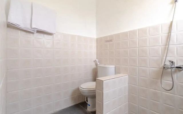 Capital O 92444 Kamojo Guest House