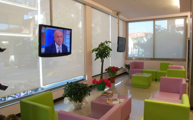 Hotel Clara