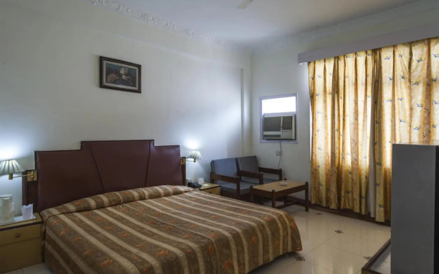 Hotel Asia Shripati