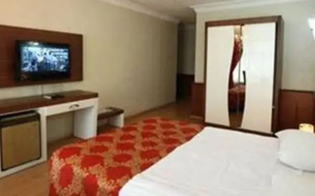 Akm Otel