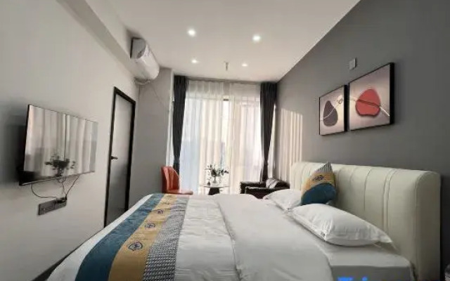 Qingyu Feng Smart Hotel