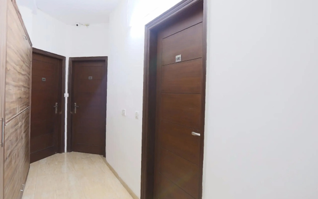 Hotel O New Raj Kamal