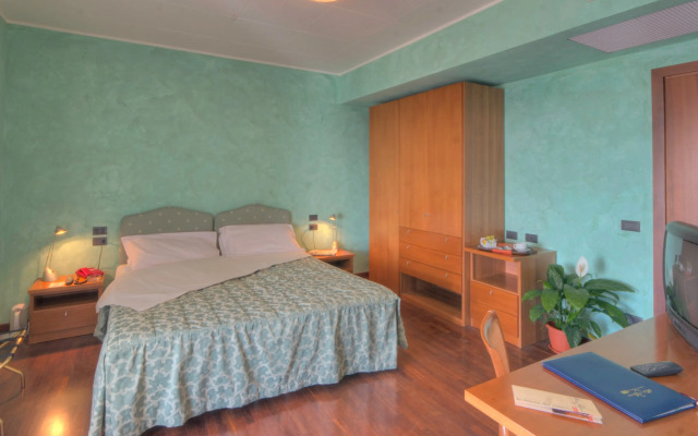 Hotel 3 Querce