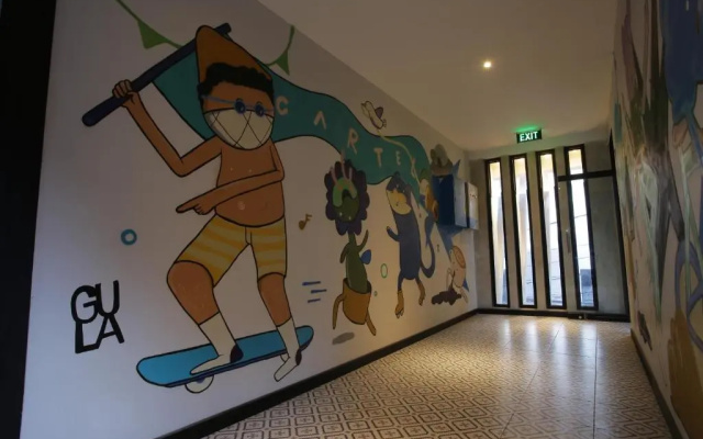 Creative Restart Hotel