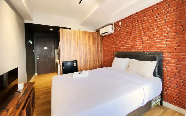 Comfort Studio Room At Mekarwangi Square Cibaduyut Apartment