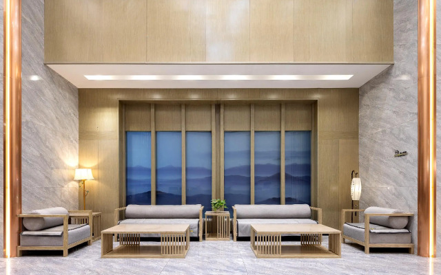 Atour Hotel Urumqi High Speed Railway Station