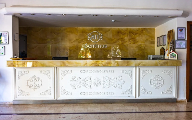 Sentinus Beach Hotel
