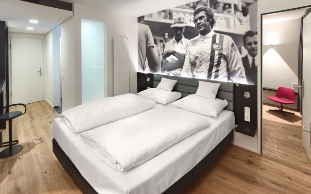 V8 Hotel Motorworld Region Stuttgart, BW Premier Collection