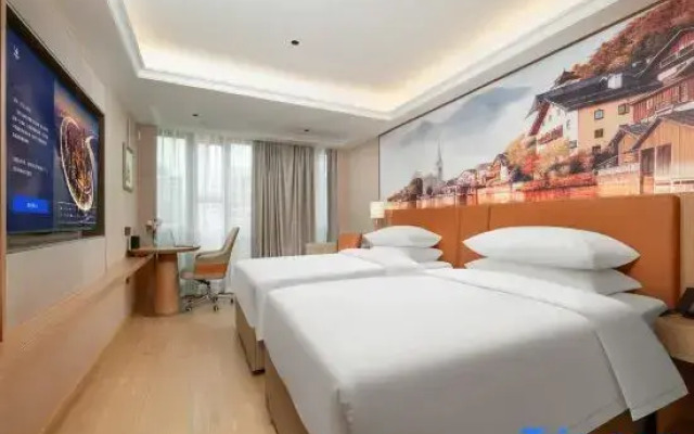 Vienna Hotel (5.0 Dongxia 100 Commercial City Branch)