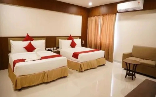 Hotel Abode Mantralayam