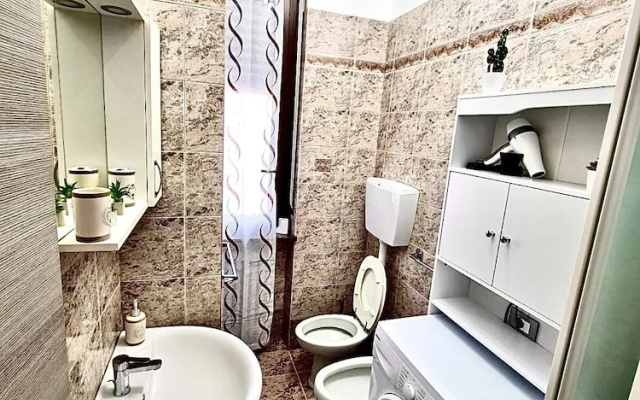 Apartment With Private Parking