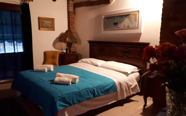 Room-smart Rooms for 2 or 4 in Organic f