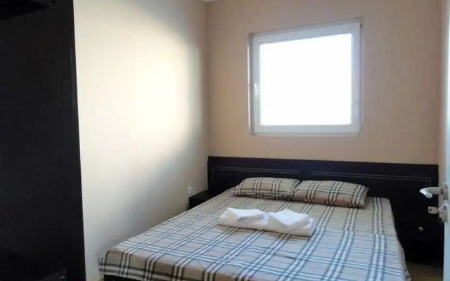 Apartments Holiday Budva