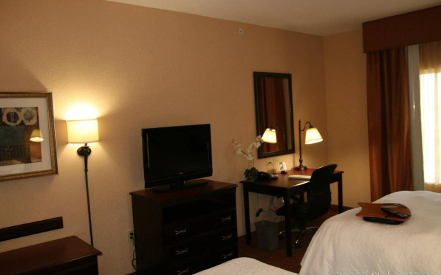Hampton Inn
