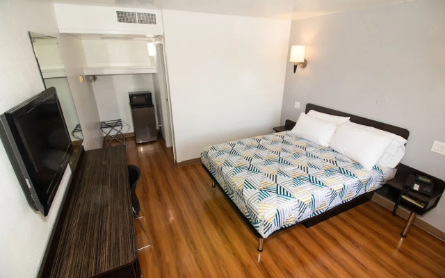 Motel 6 Moscow ID