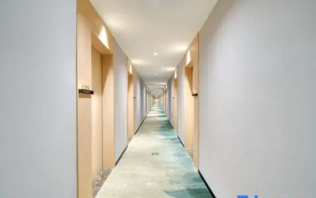 Prima Yunrui Hotel (Suqian Baolong Plaza 24th Street)