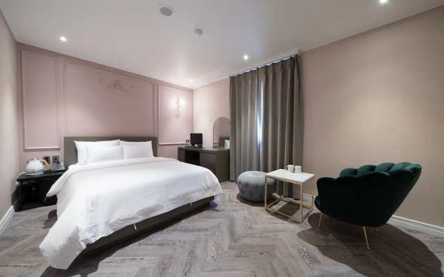 Jungwon Hotel