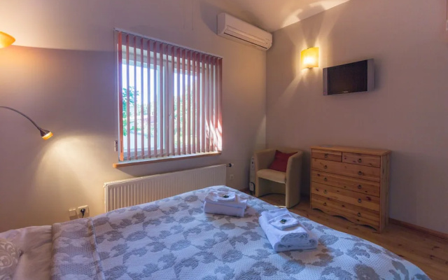 Roze Boutique Hotel